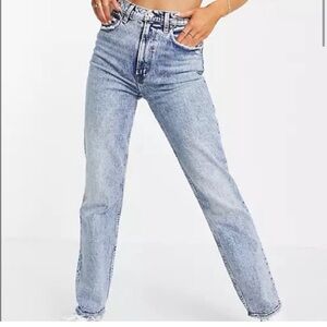 Abercrombie & Fitch The 90’s Straight Ultra High Rise Jeans Acid Wash 30/10 long